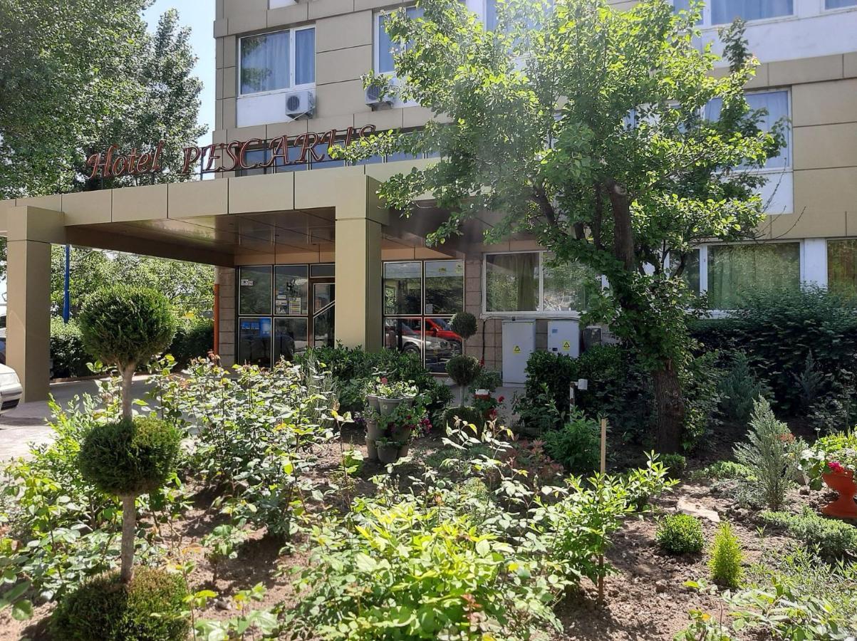 Hotel Pescarus Mamaia Bagian luar foto