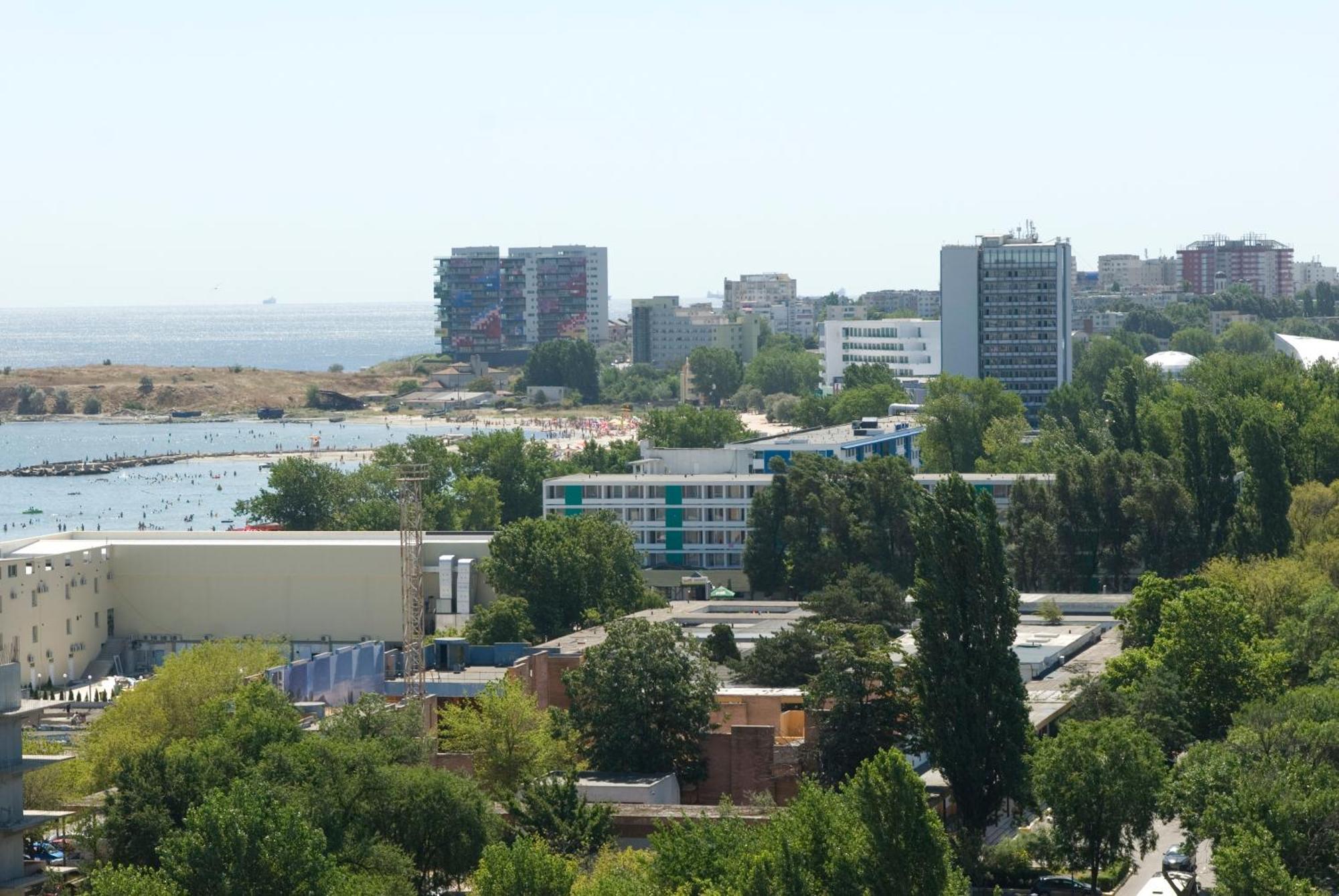 Hotel Pescarus Mamaia Bagian luar foto