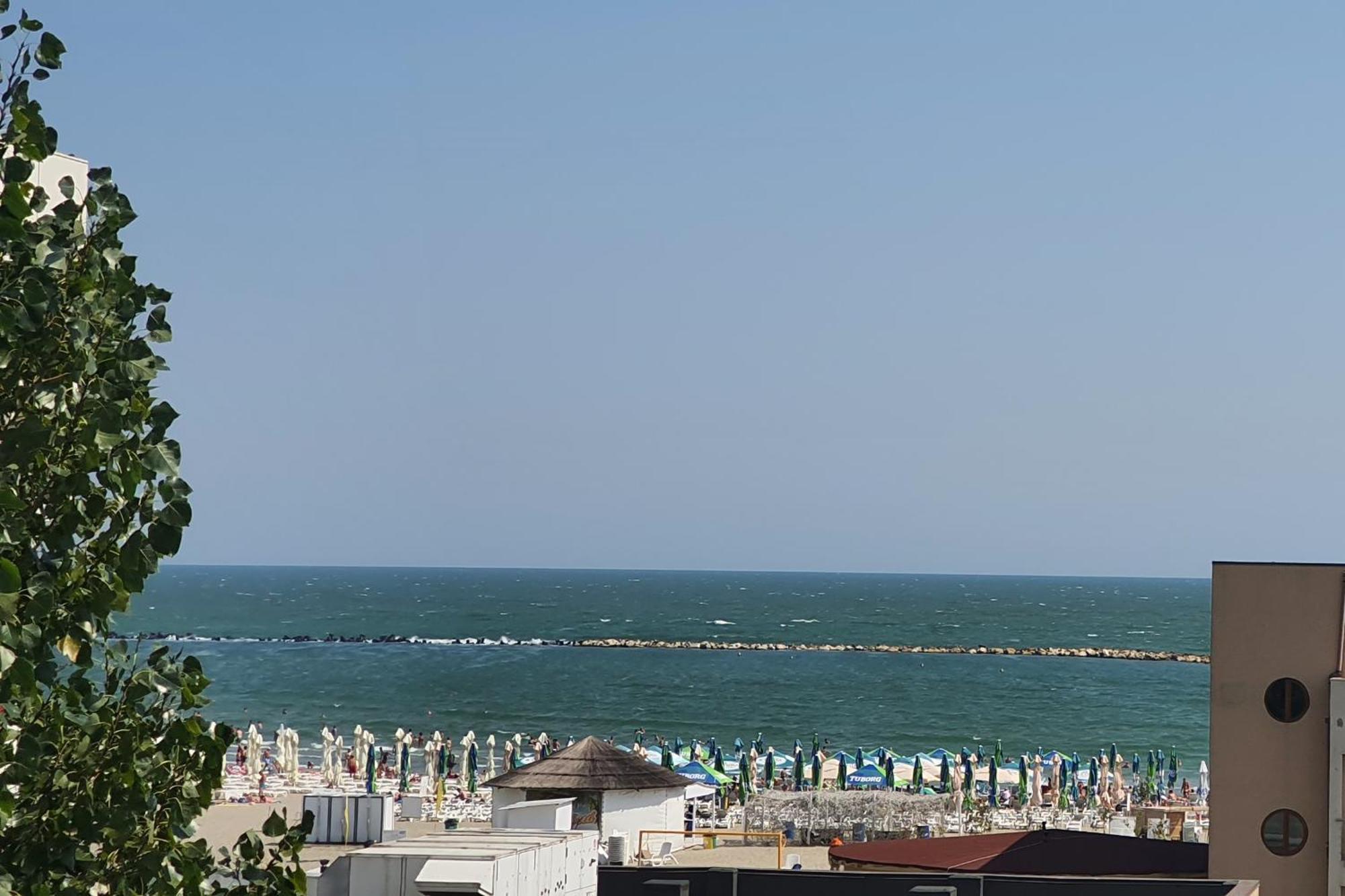 Hotel Pescarus Mamaia Bagian luar foto